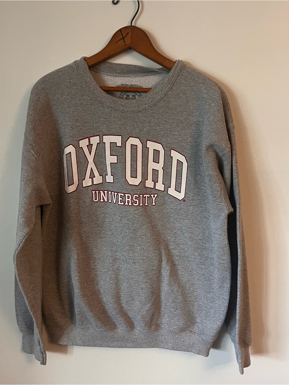 Oxford University Ole Miss Rebels Gray Crewneck Sweatshirt Officially Licensed M